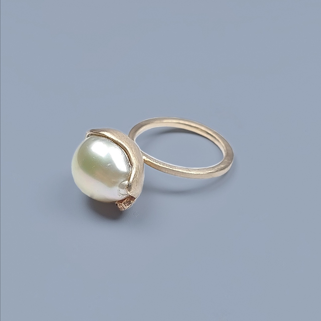 K10 South Sea baroque Pearl (Cradie Ring)