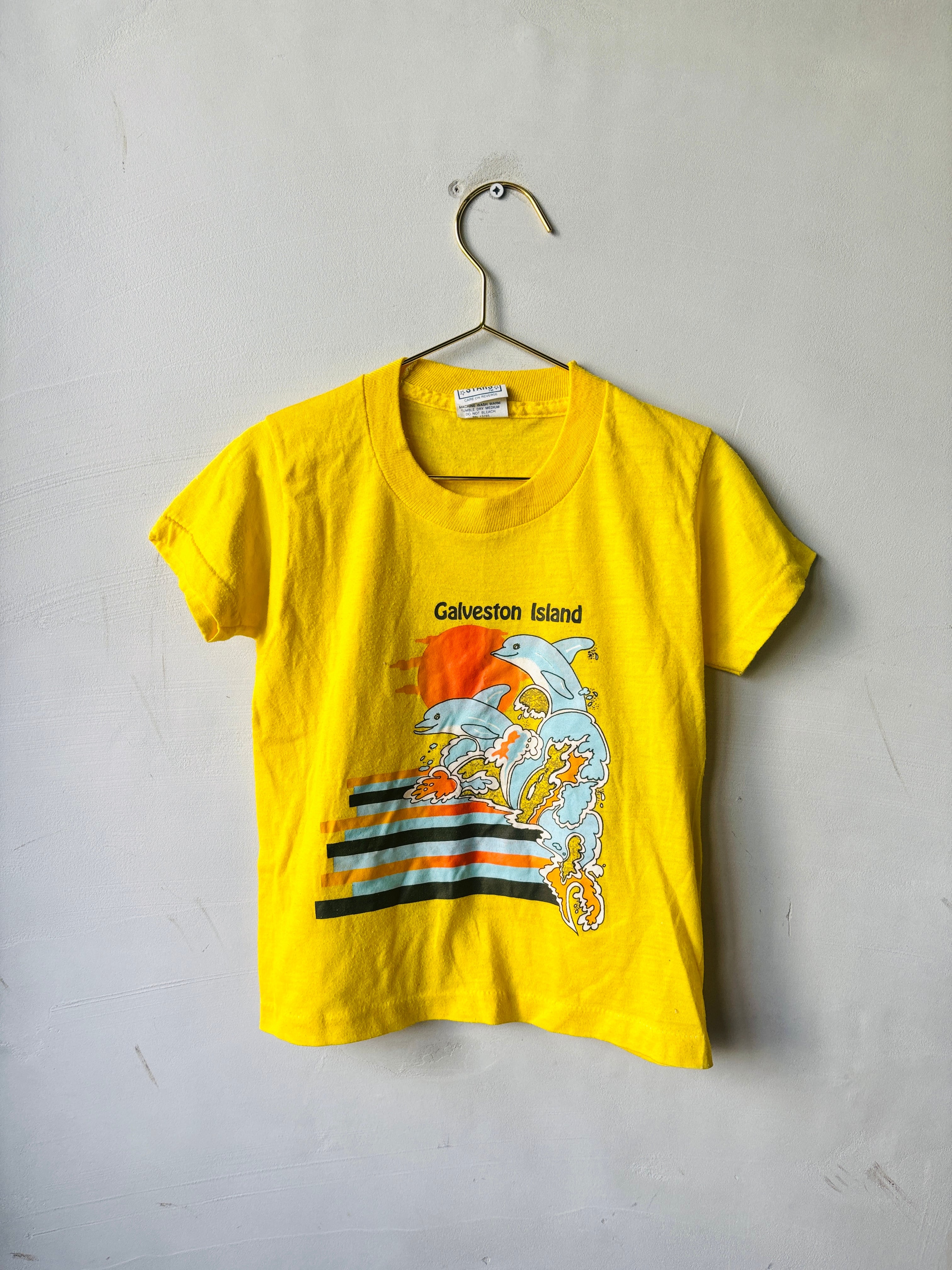 【KIDS vintage】 90's vintage dolphin T-sh. size:3-4y