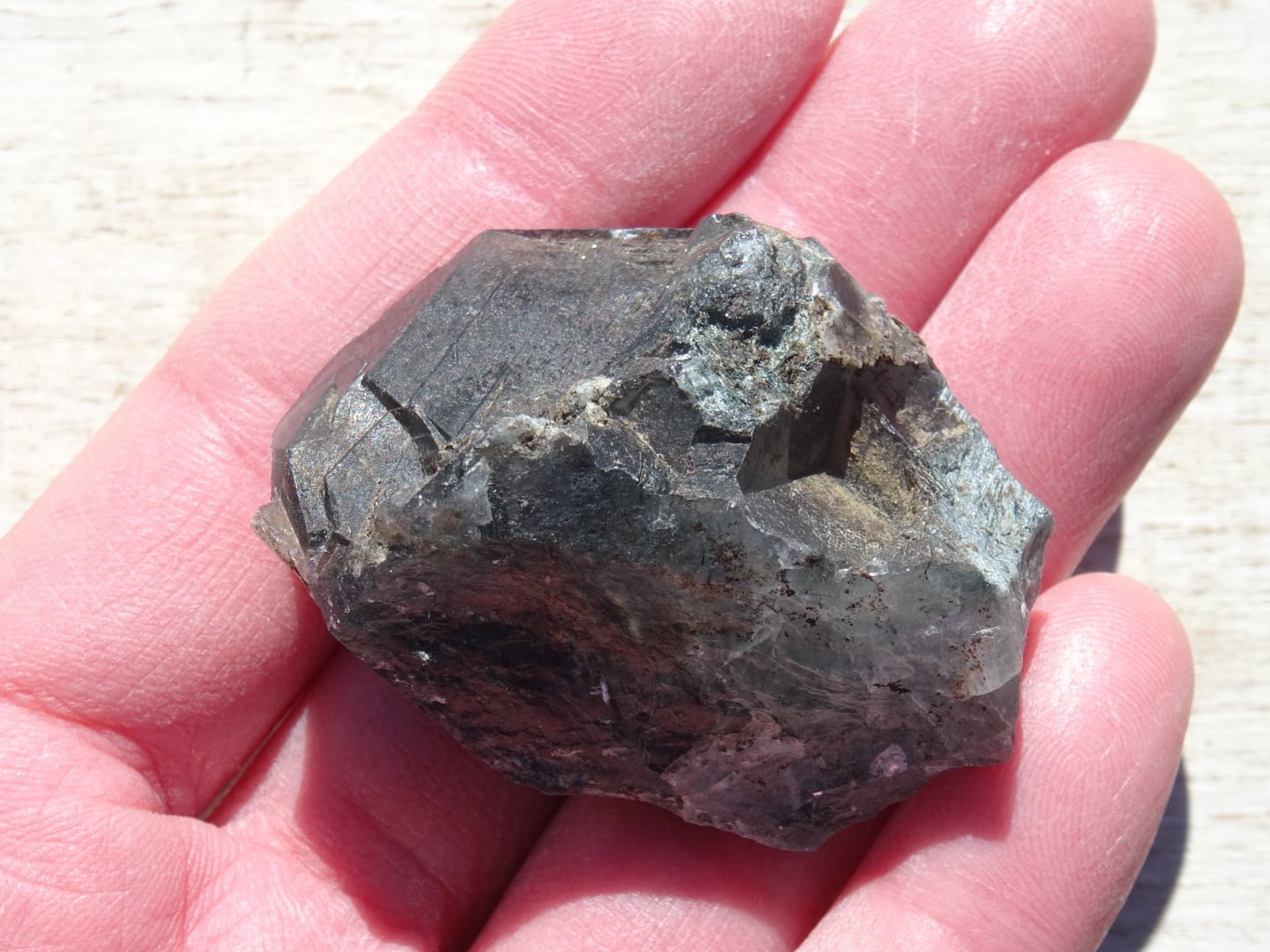 ブルーザギマウンテンクォーツwithリーベカイト | 虹石屋