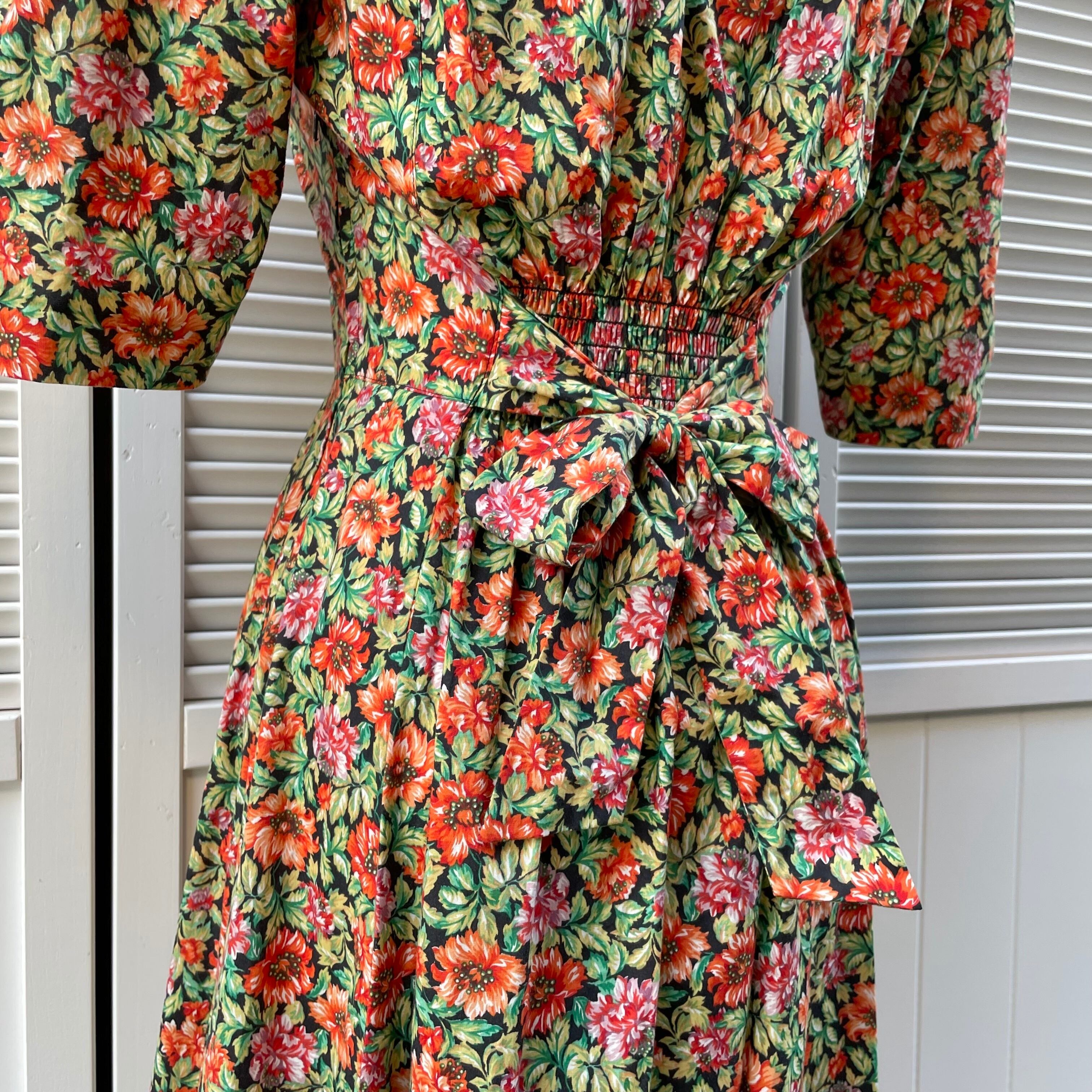 Laura Ashley scalloped floral dress〈レトロ古着 ローラアシュレイ