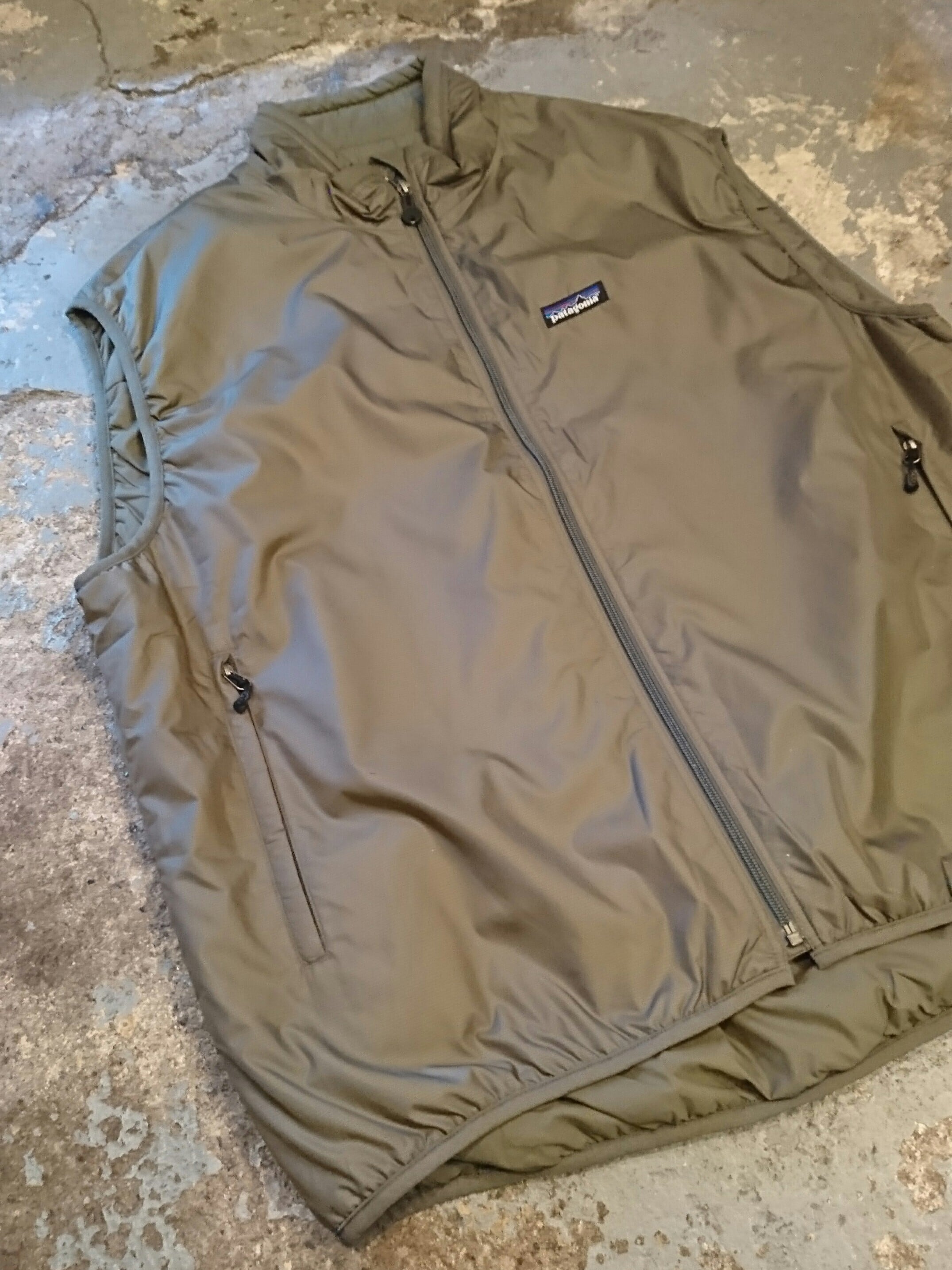 Vintage patagonia mars puffball army