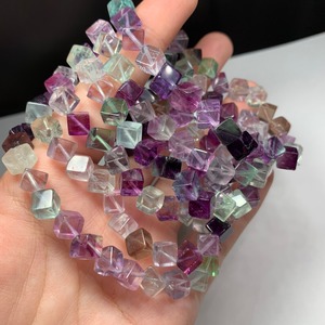 フローライトキューブブレスレット