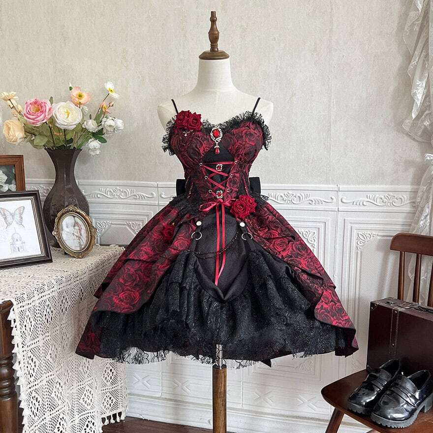 ロリータファッション 深紅の薔薇レースゴスロリロングワンピース