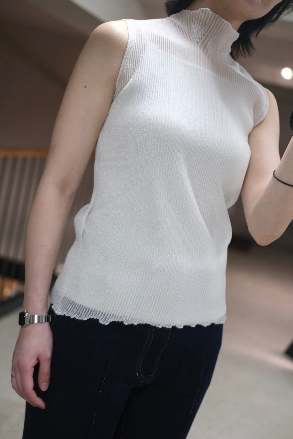 CFCL】HYPHA LUCENT GLITTER SLEEVELESS TOP -WHITE OPAL- | loop