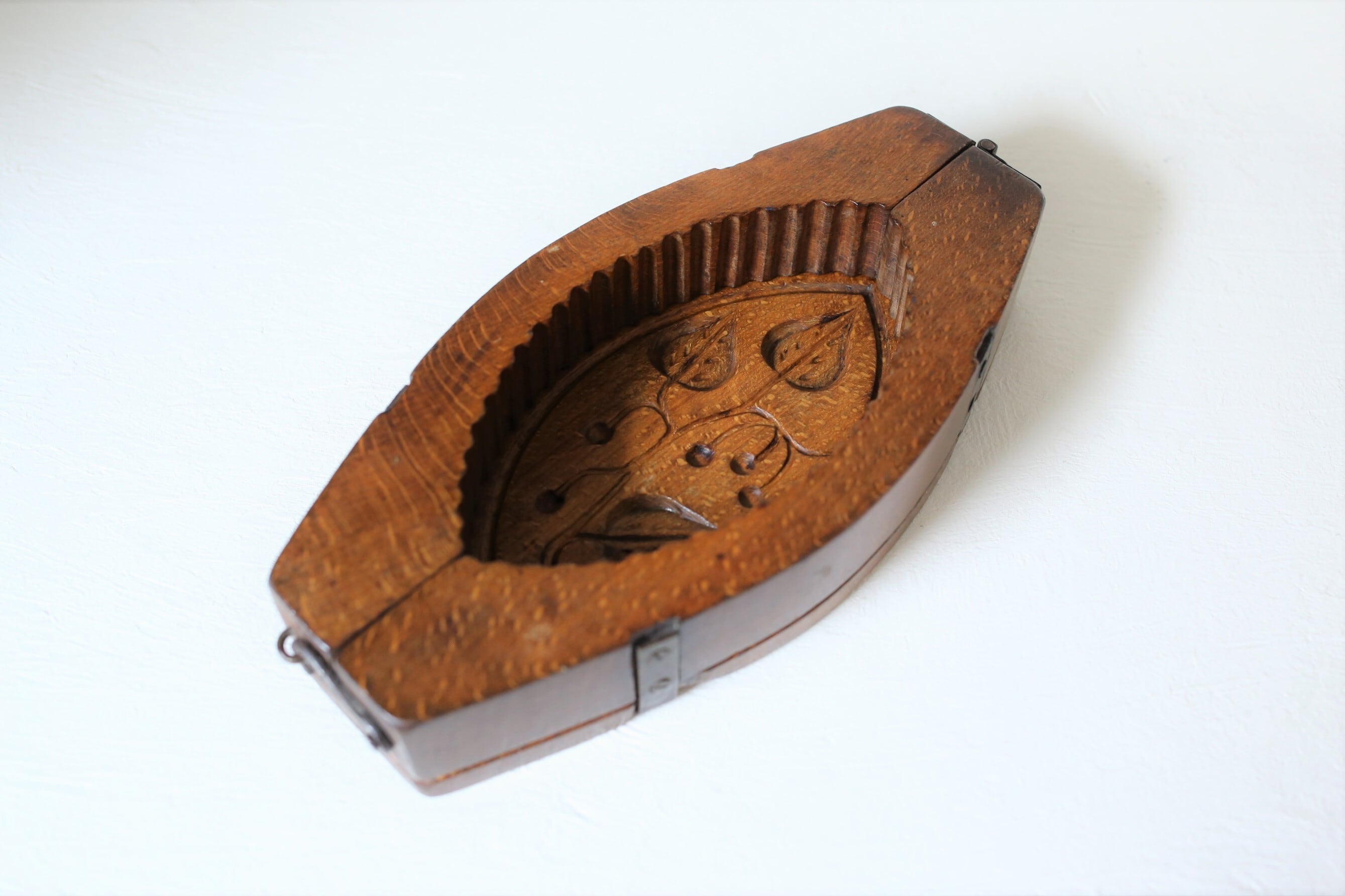 フランス アンティーク 木製 バターモールド N-02936