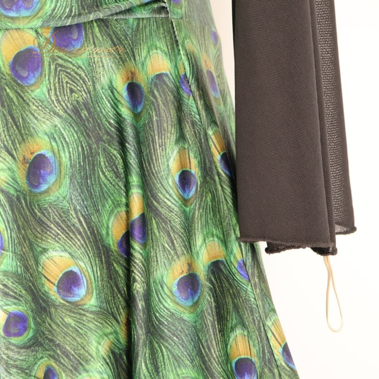 社交ダンス 衣装 ワンピース ドレス ブラック系 グリーン系 黒 緑 フォーエバーforever 孔雀 伸縮 パーティ 発表会 ダンス ストレッチ おしゃれ 孔雀柄 総柄 伸縮素材 伸びる 動きやすい パーティー用 ダンス用 発表会用 エレガント 大人 上品