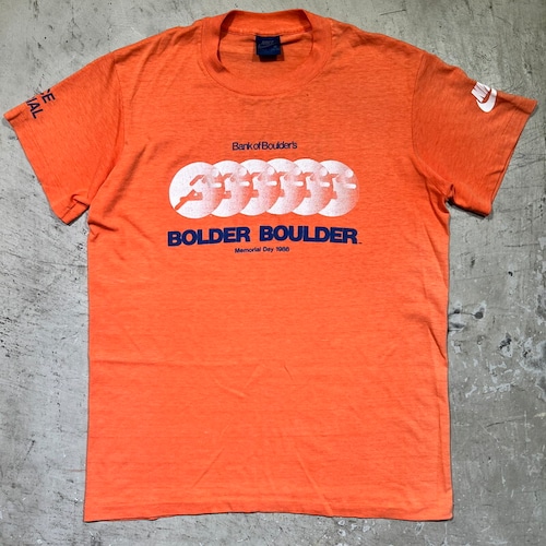 80's NIKE ナイキ BOLDER BOULDER 10Kロードレースマラソン オフィシャルTee 1986年 紺タグ 協賛 コットンポリ オレンジ Mサイズ USA製 希少 ヴィンテージ BA-2226 RM2645H