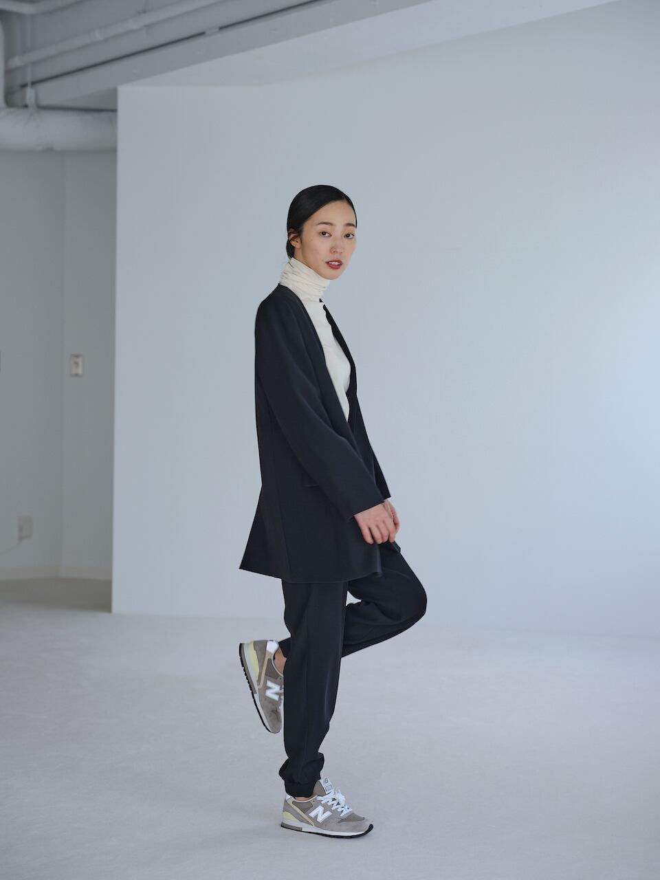 TAPERED JOGGER PANTS | saqui (store) TAPERED JOGGER PANTS | saqui (store)