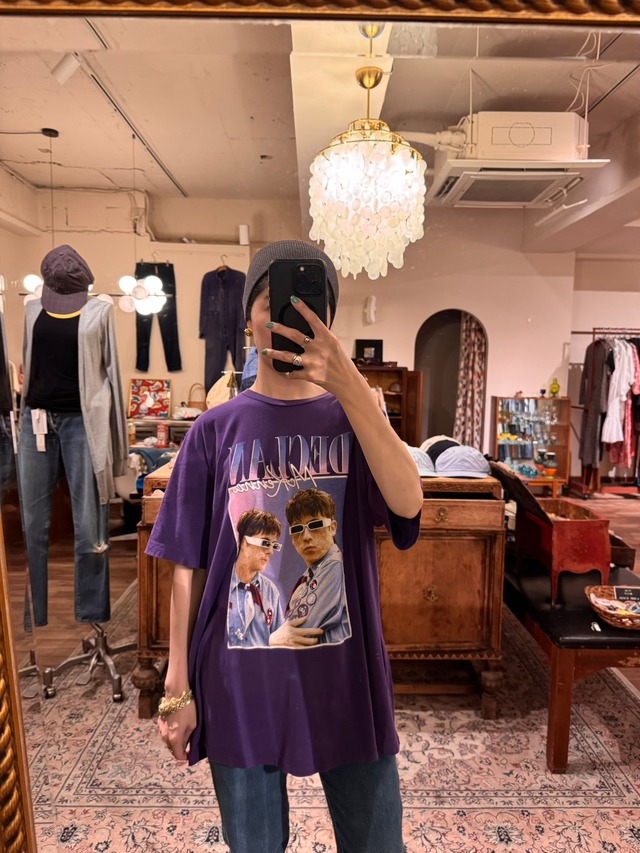 DECLAN Mckenna 2022TOUR Tシャツ