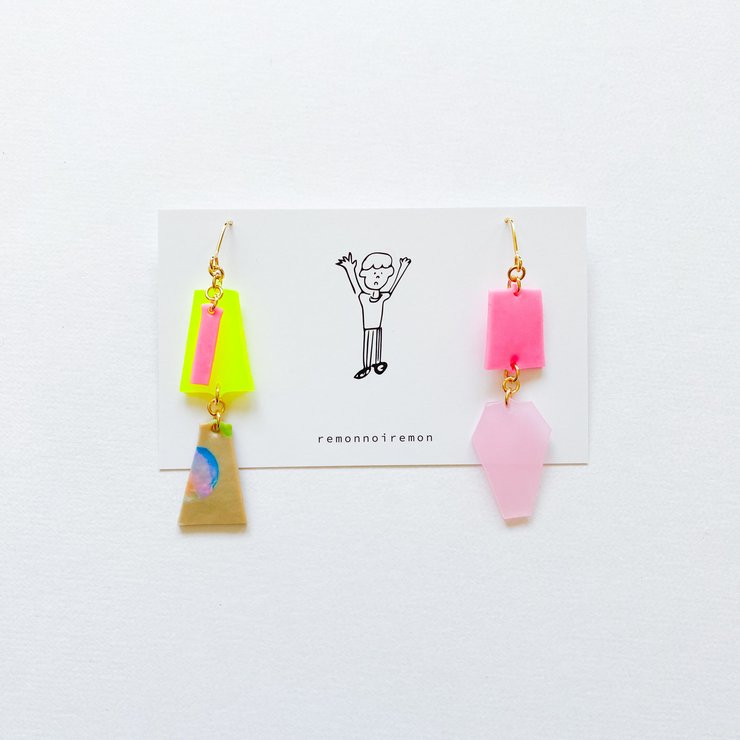 カケラピアス/イヤリング