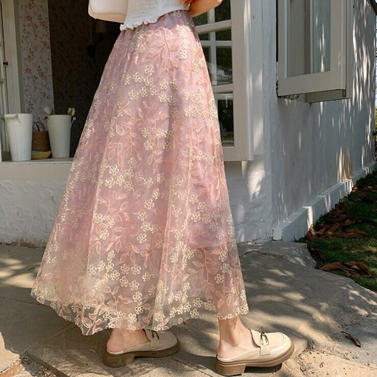 スカート レディース 3色 ロングスカート フレアスカート レース 刺繍 透け感 シースルー かわいい 大人可愛い きれいめ 上品 エレガント 清楚 フェミニン おしゃれ お洒落 綺麗 お嬢様 おとな ナチュラル こなれ感 ラブリー キュート ガーリー レトロ ロマンチック 抜け感 主役級 存在感 花柄 小花柄 フラワー OL 通勤 学生 通学 デート お出かけ 女子会 お買い物 S M L XL アプリコット ピンク グリーン 春 10代 20代 30代 40代 韓国 韓国系 着回し 送料無料