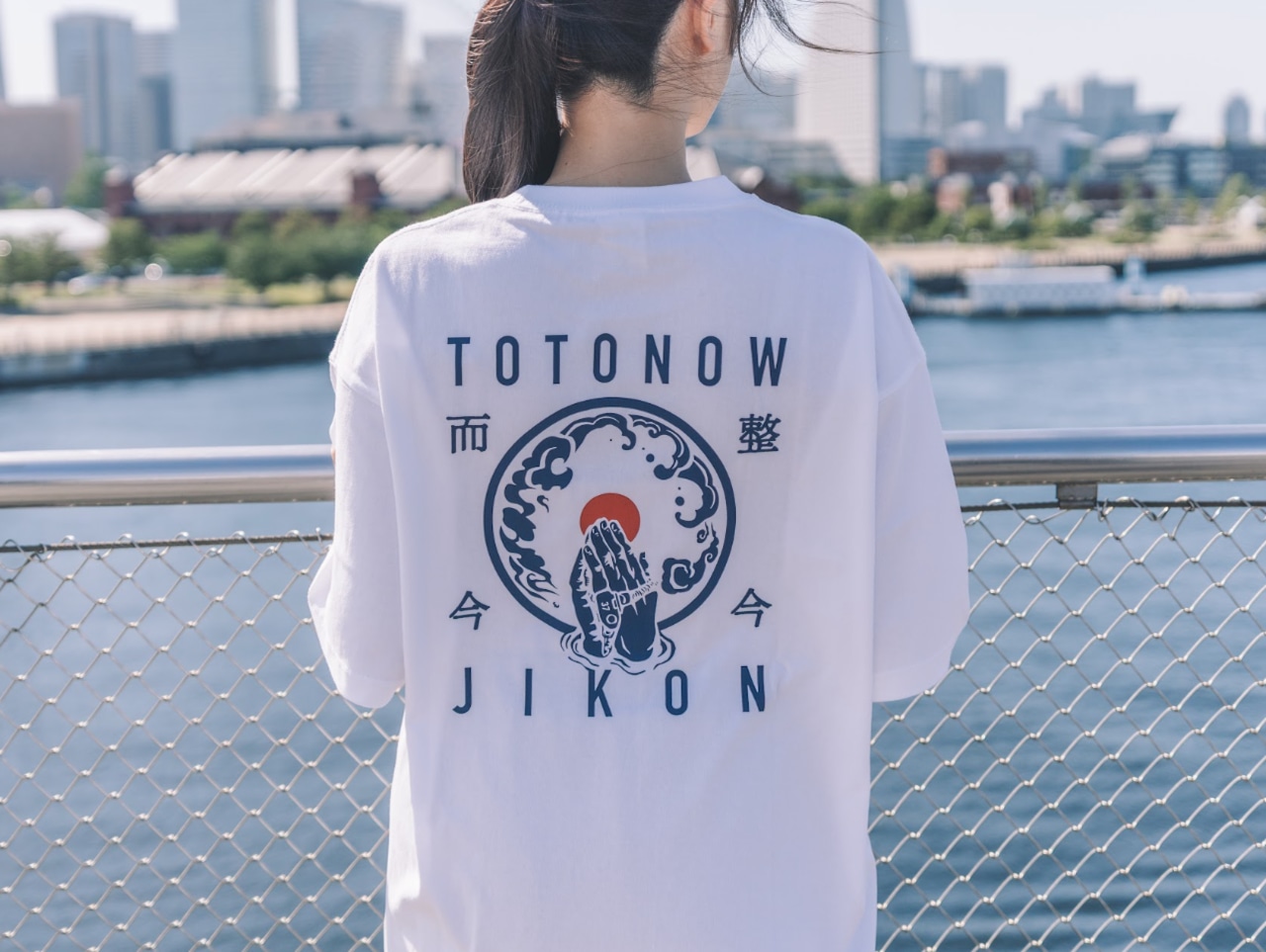TOTONOW×JIKONコラボTシャツ （白） | JIKON SAUNA TOKYO