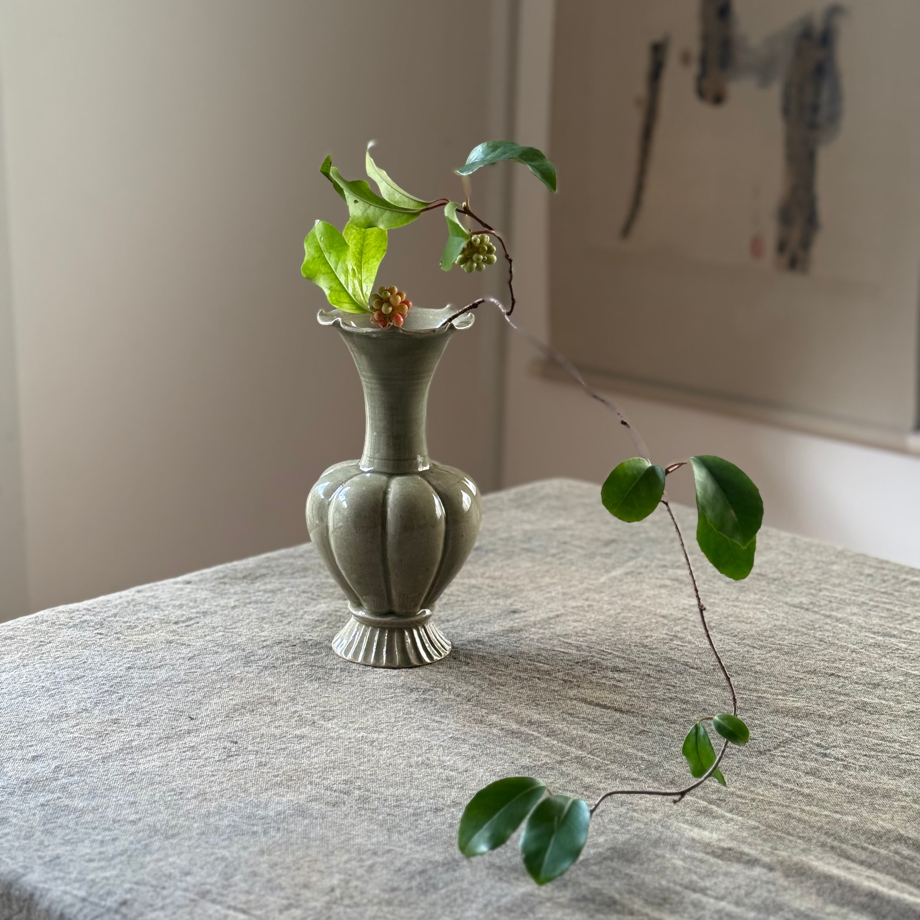 日高伸治 青白磁蓋付薬壺 大 | gallery 一白