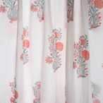 ブロックプリント生地【50cm単位】インド綿 花柄 白×ピンク×エメラルドグリーン #14118-WT1