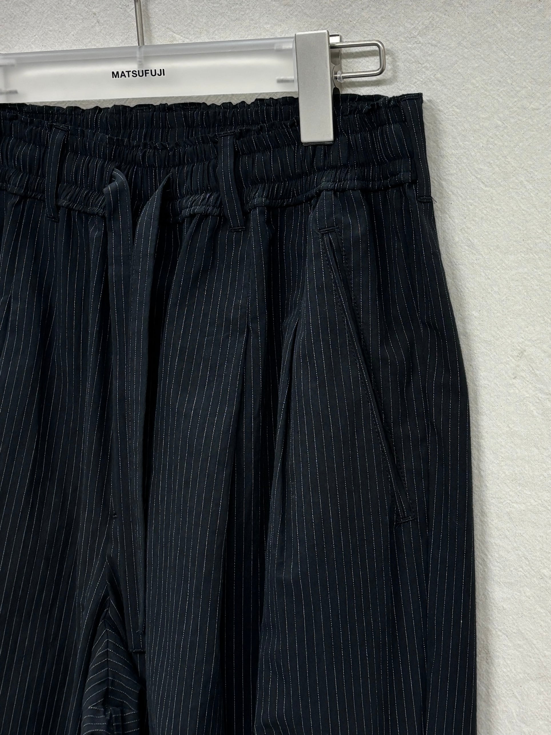 MATSUFUJI / Striped Wide Trousers (BLACK STRIPE) | THE MODERN AGE
