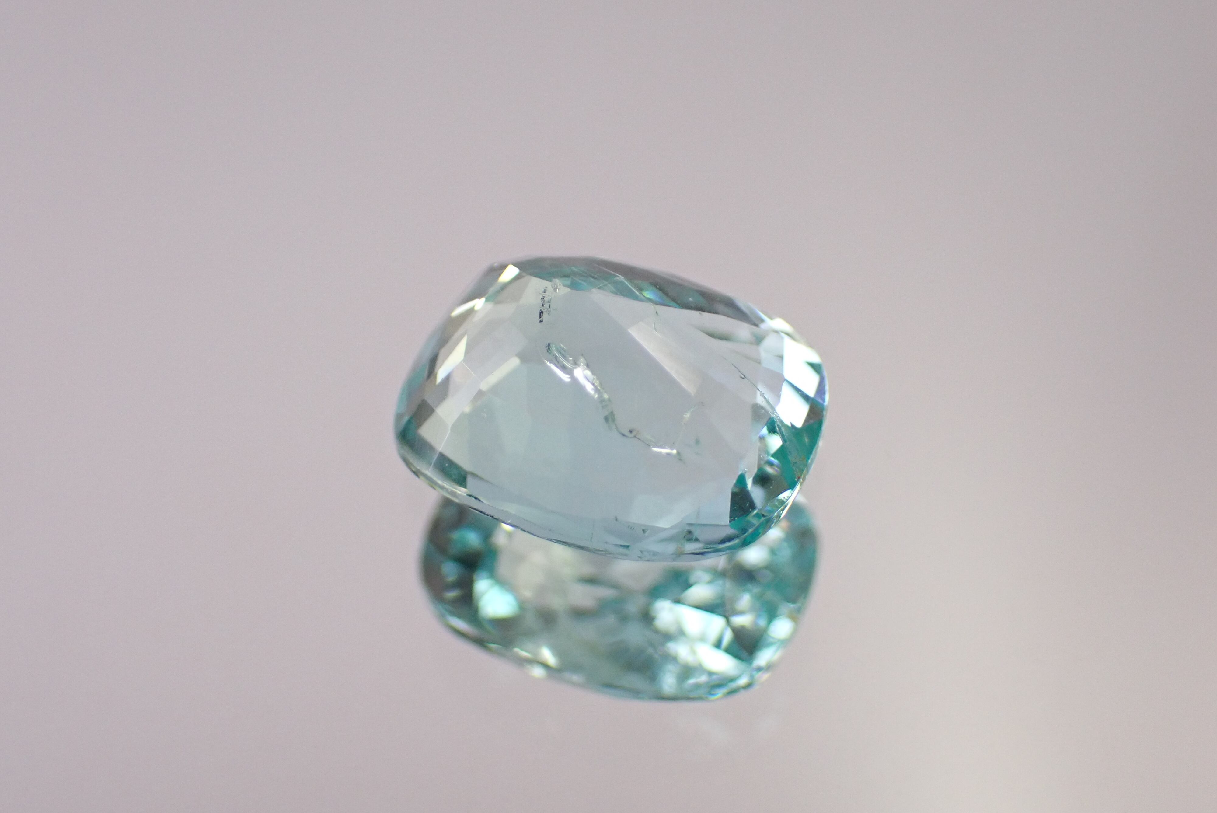 グリーンアクアマリン 2.41ct [C12-1032] | differencee(ディファレンシー)