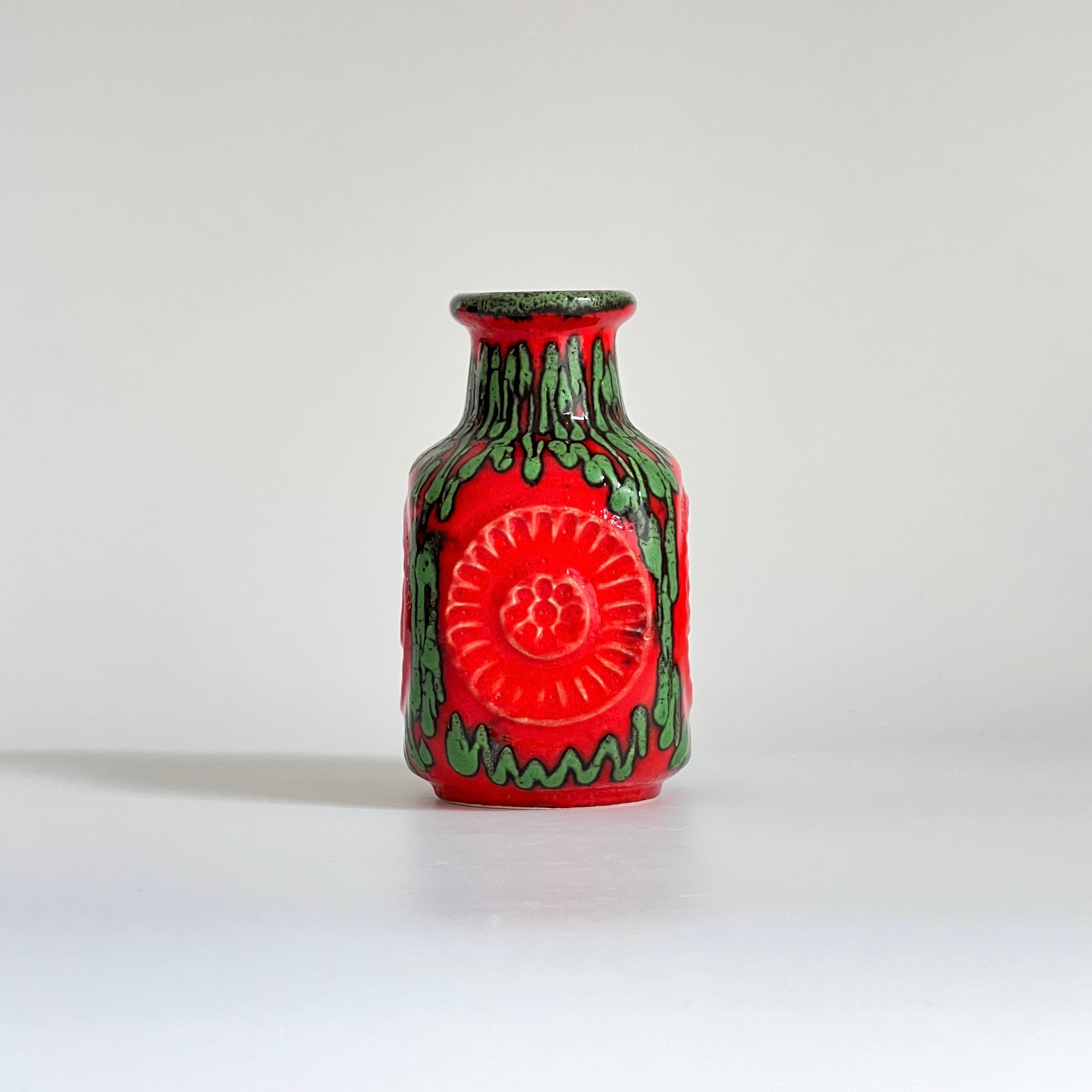 西ドイツヴィンテージ赤花瓶Art Pottery Duemler&Breiden Vintage 花瓶 | Bay Keramik 80 14 | PolePoleDecor｜Vintage Vase 専門店