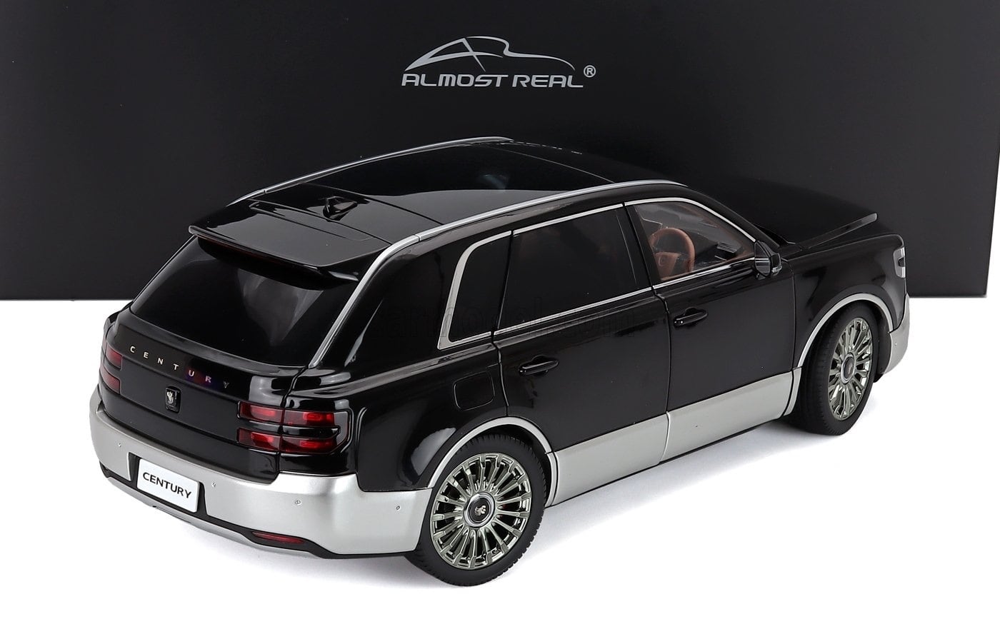 ミニカー 1/18 トヨタ センチュリー SUV ALMOST-REAL 1/18 TOYOTA