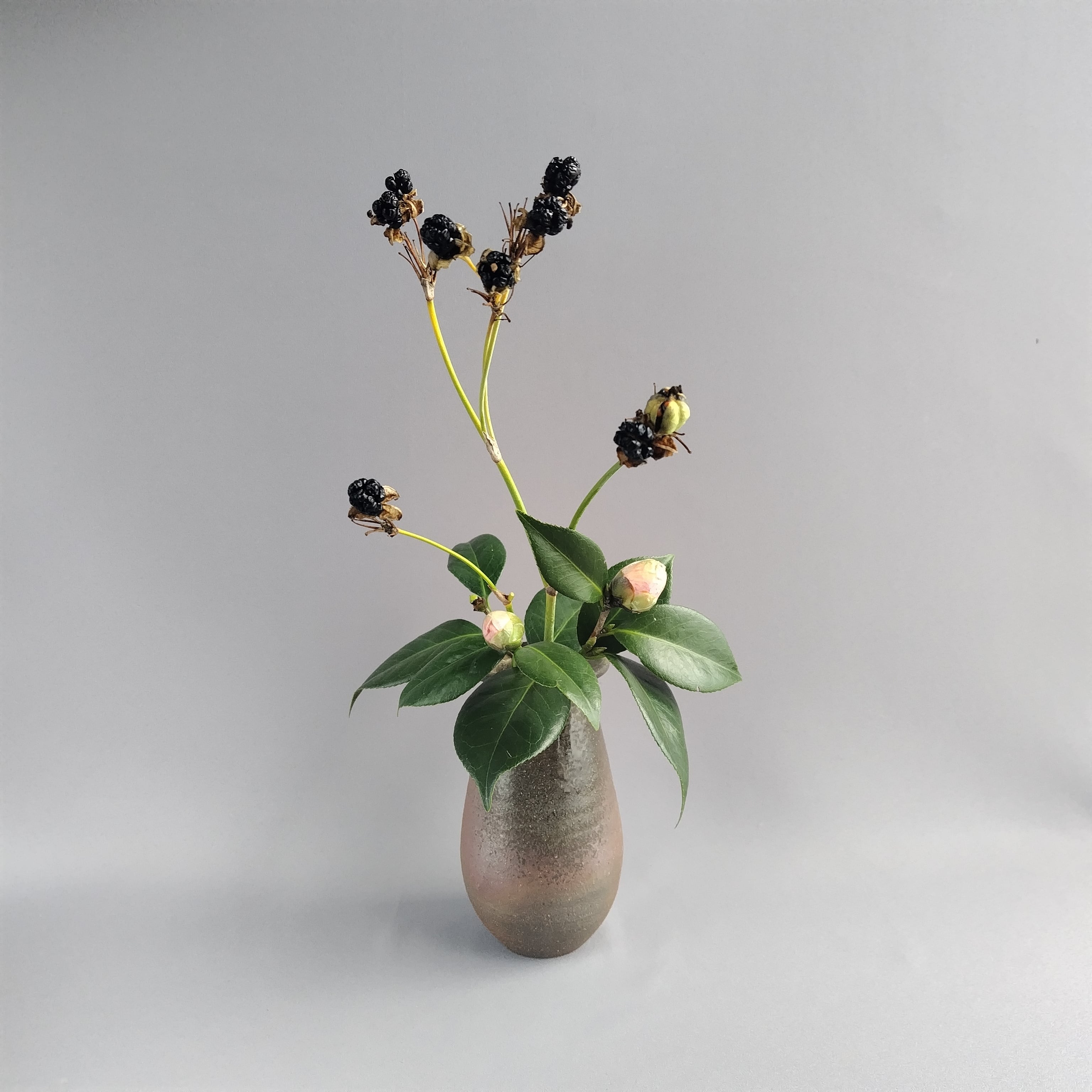 花入れ 焼締め 薪窯 【商品番号：00813】 | やきもの實陶（さねとう）