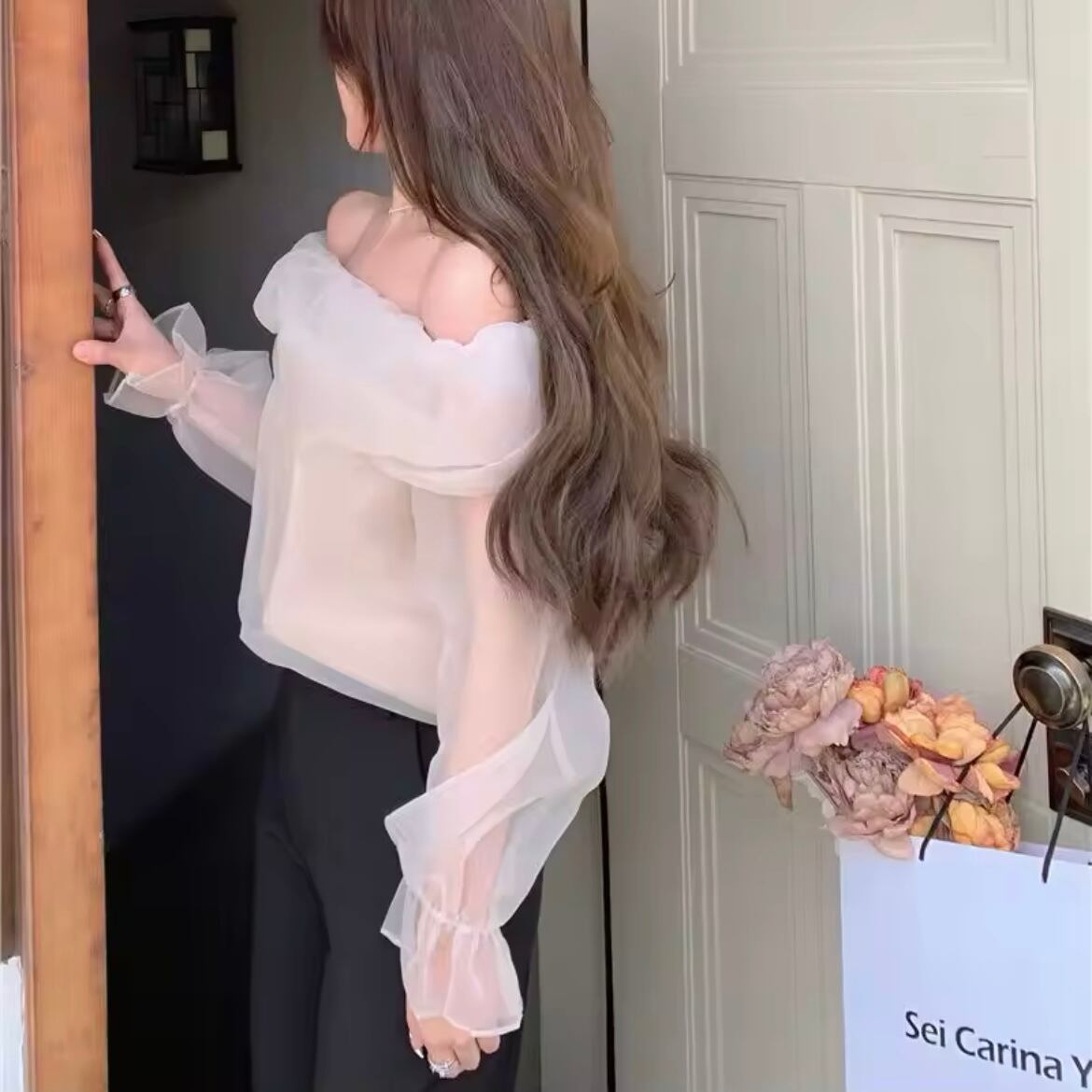 シフォンオフショルブラウス