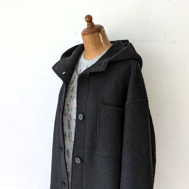 IKITSUKE ウールフードロングコート Wool Hooded Long Coat IKITSUKE ウールフードロングコート Wool Hooded Long Coat