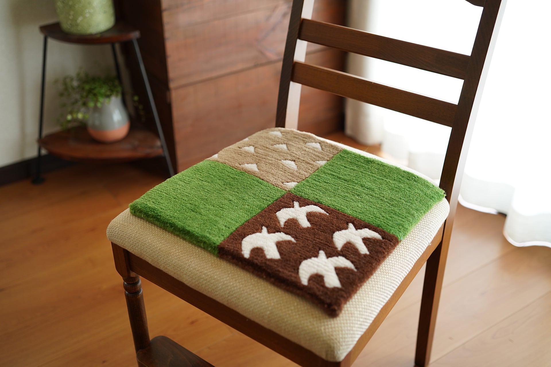 semi order 椅子マット_チェアパッド_ウールラグ_手織り【受注生産