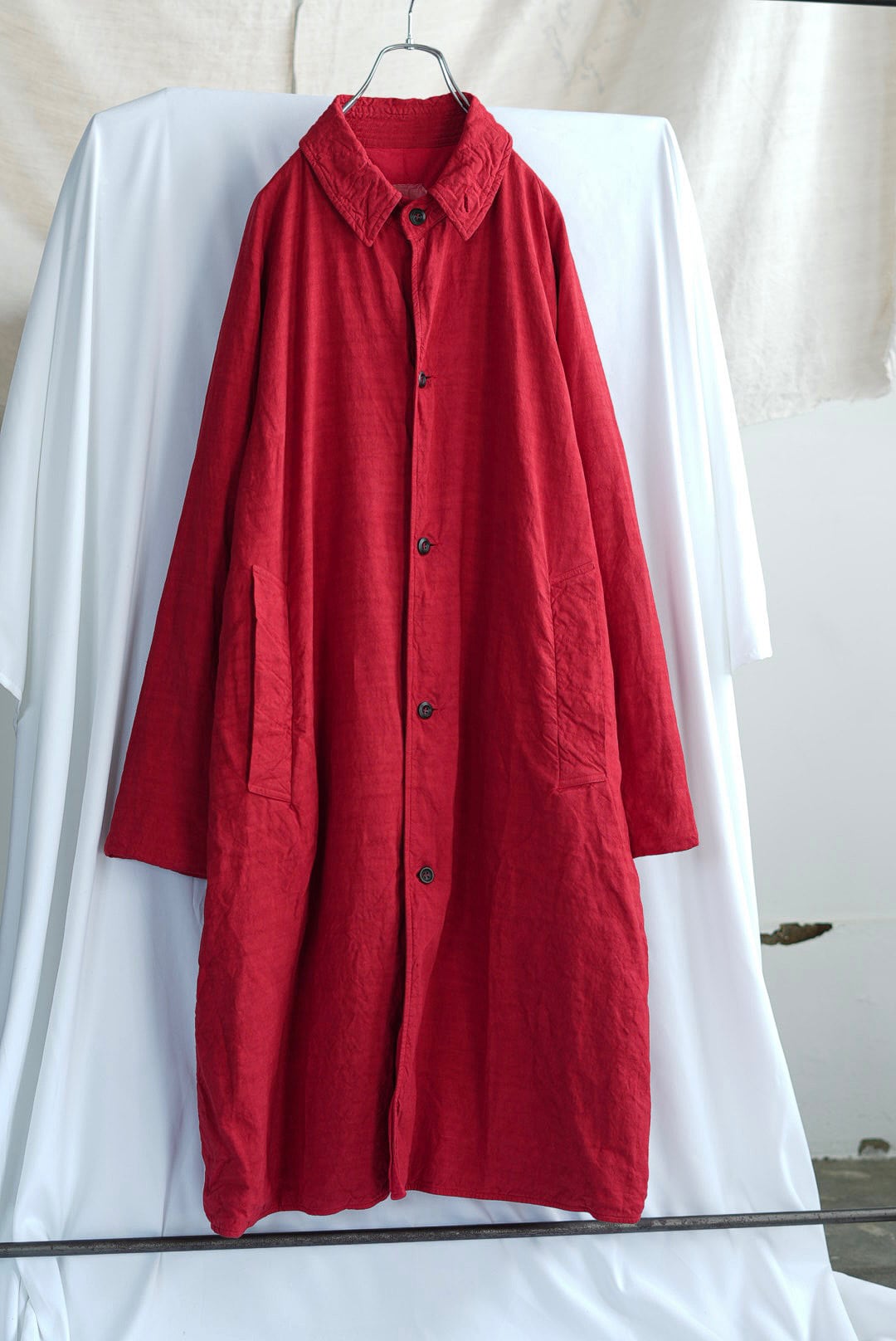 CHEZ VIDALENC - COAT BOBI - ANTIC LINEN / DEEP RED