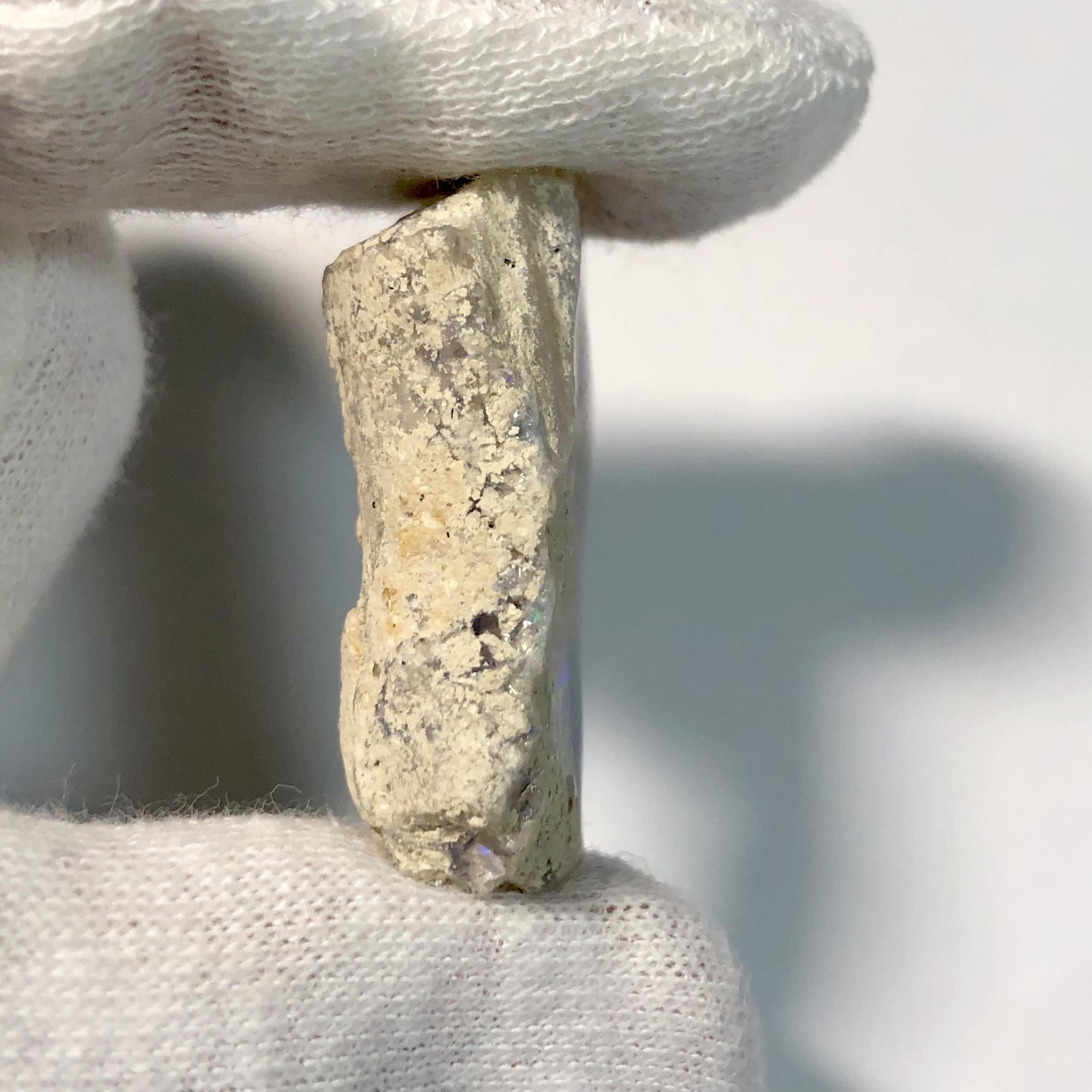 オパール 【一点物】 原石 鉱物 天然石 パワーストーン (No.1561