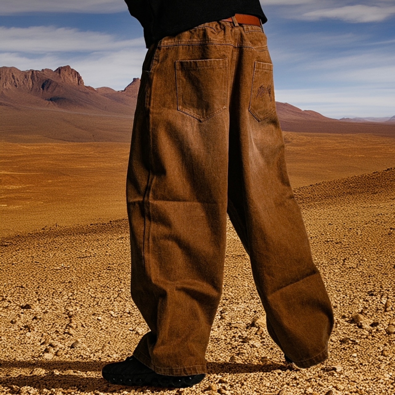 METAL LOGO WASHED BAGGY DENIM