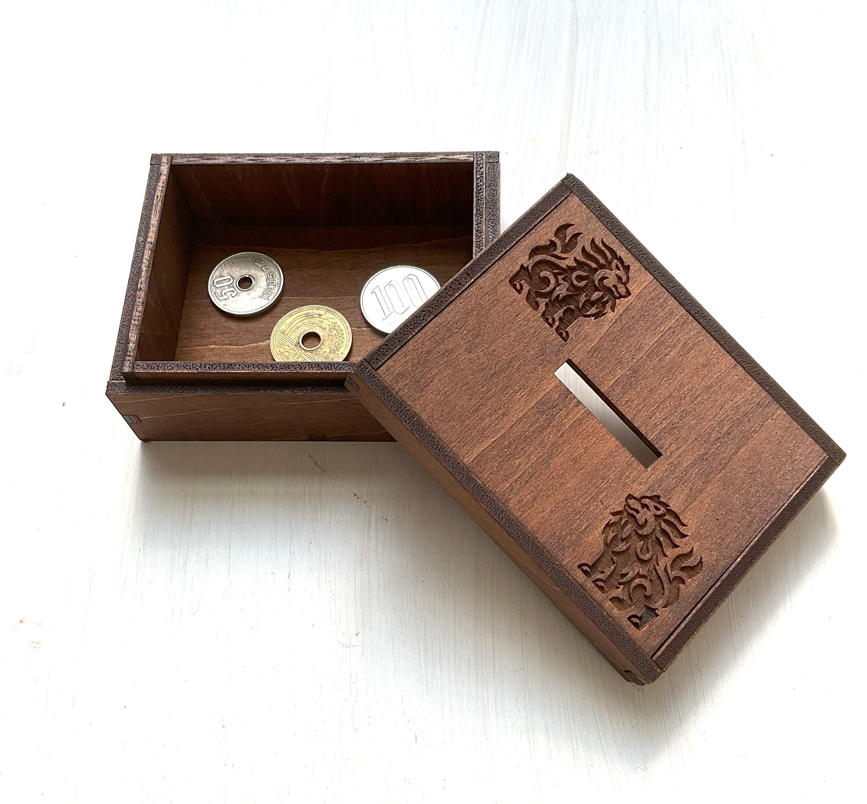 魔除け】狛犬のお賽銭箱【ミニ木製貯金箱】 | COLUMBOX 【職人一人の街