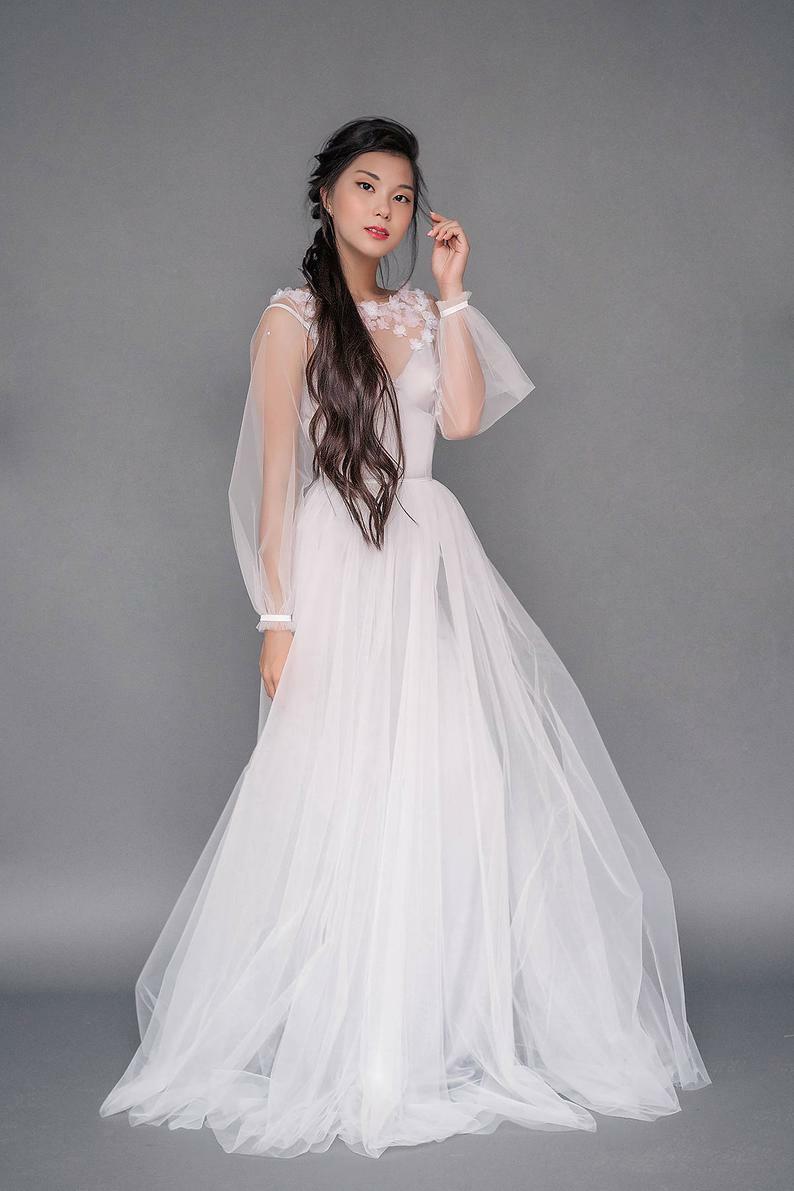ウエディングドレス ホワイト ソフトチュール シースルー袖