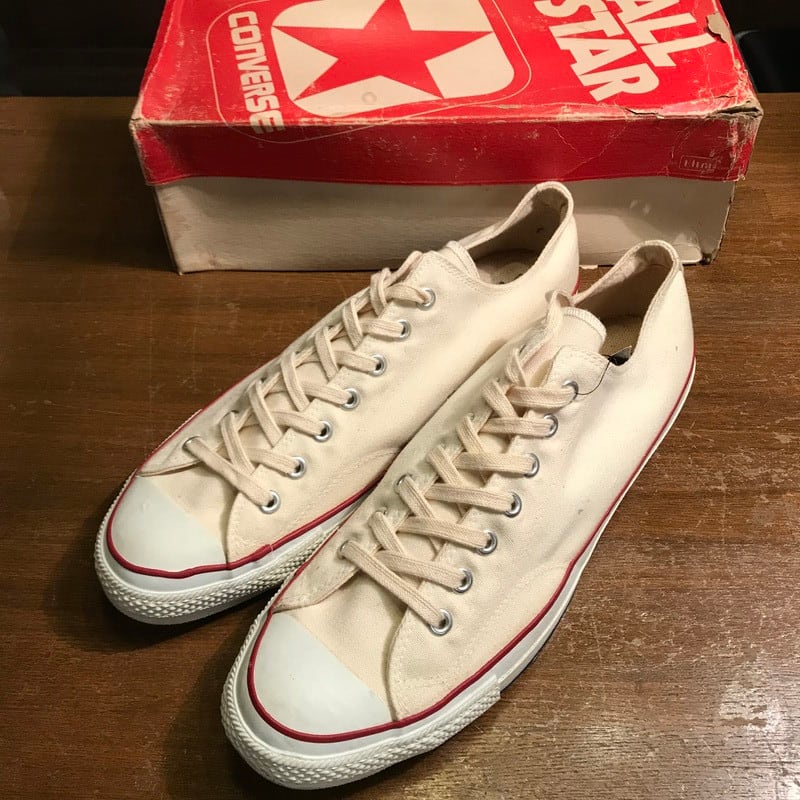 80's CONVERSE コンバース ALL STAR LOW オールスターロー デッドストック NOS 生成 オフホワイト 赤箱 青枠 USA製  US13.5 サイドステッチ 当て布 希少 ヴィンテージ USA製 | agito vintage powered by BASE