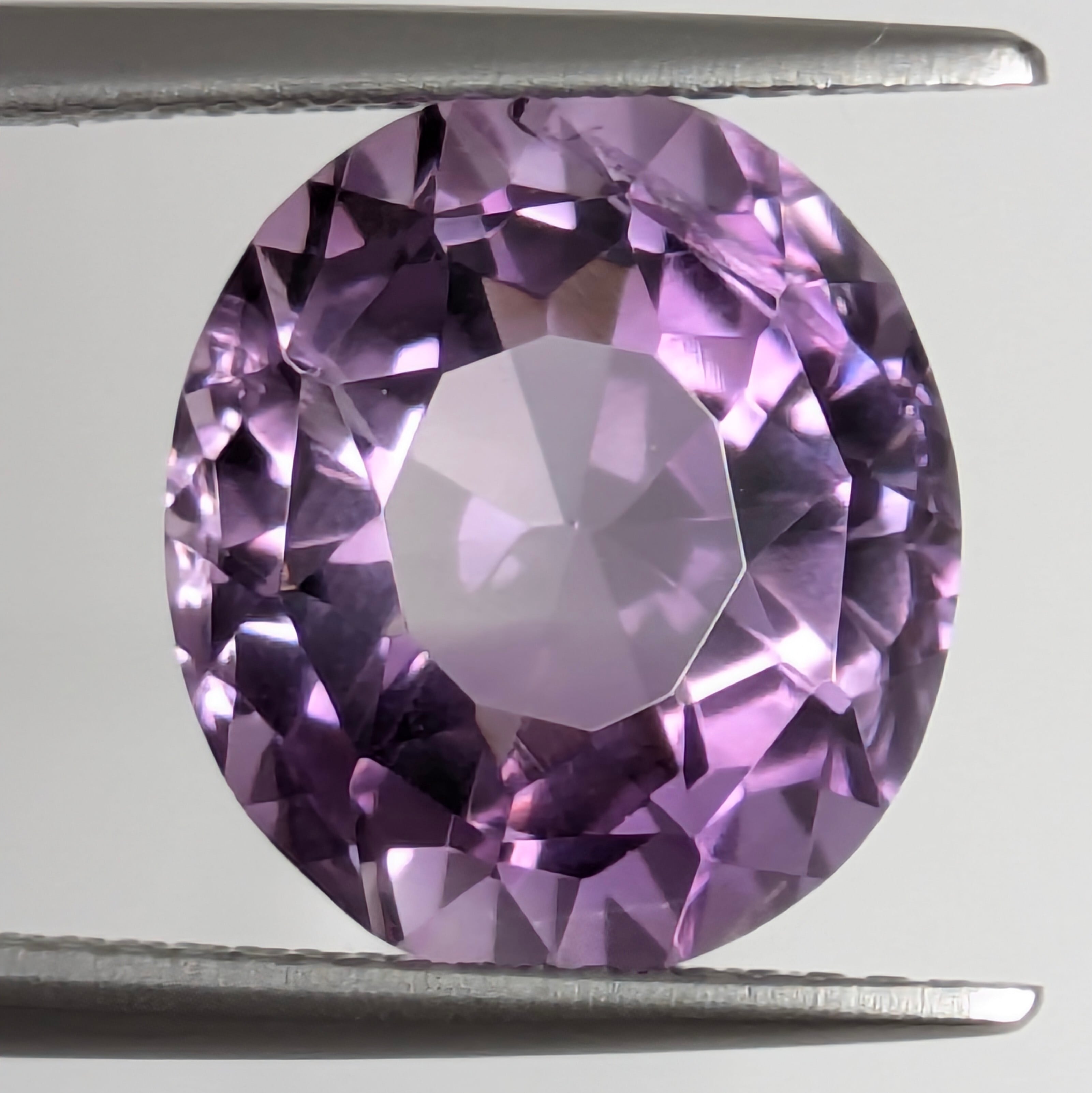 アメシスト ルース【6.15ct】 PRO208824 | Gem's Subculture