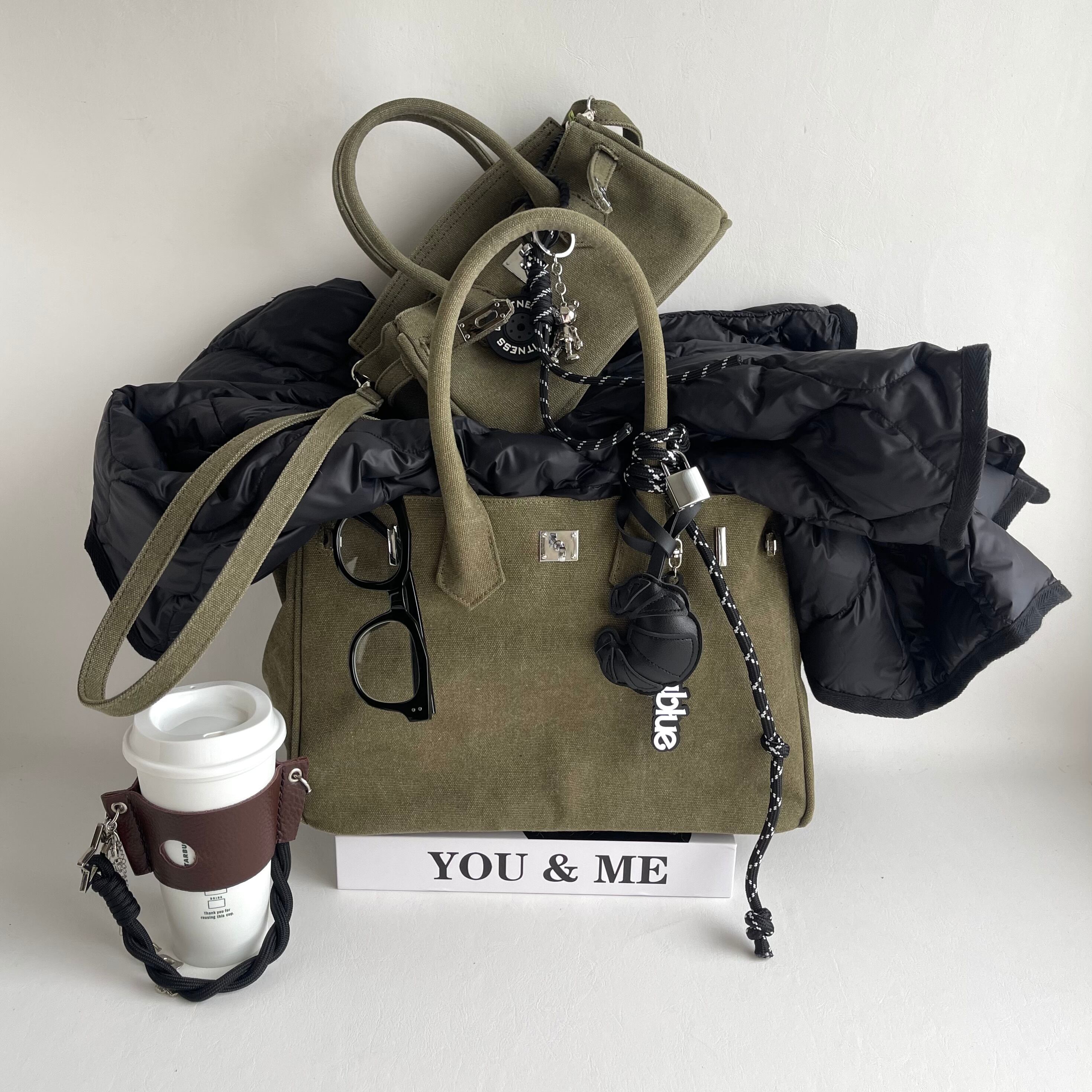 予約特典付 ] KANAGU army mini BAG / croissant & logo charm