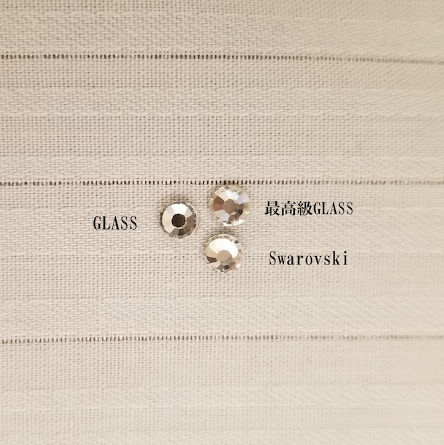 イニシャルゴルフマーカー 高級ｶﾞﾗｽ デコ 派手 かっこいい おしゃれ Beau