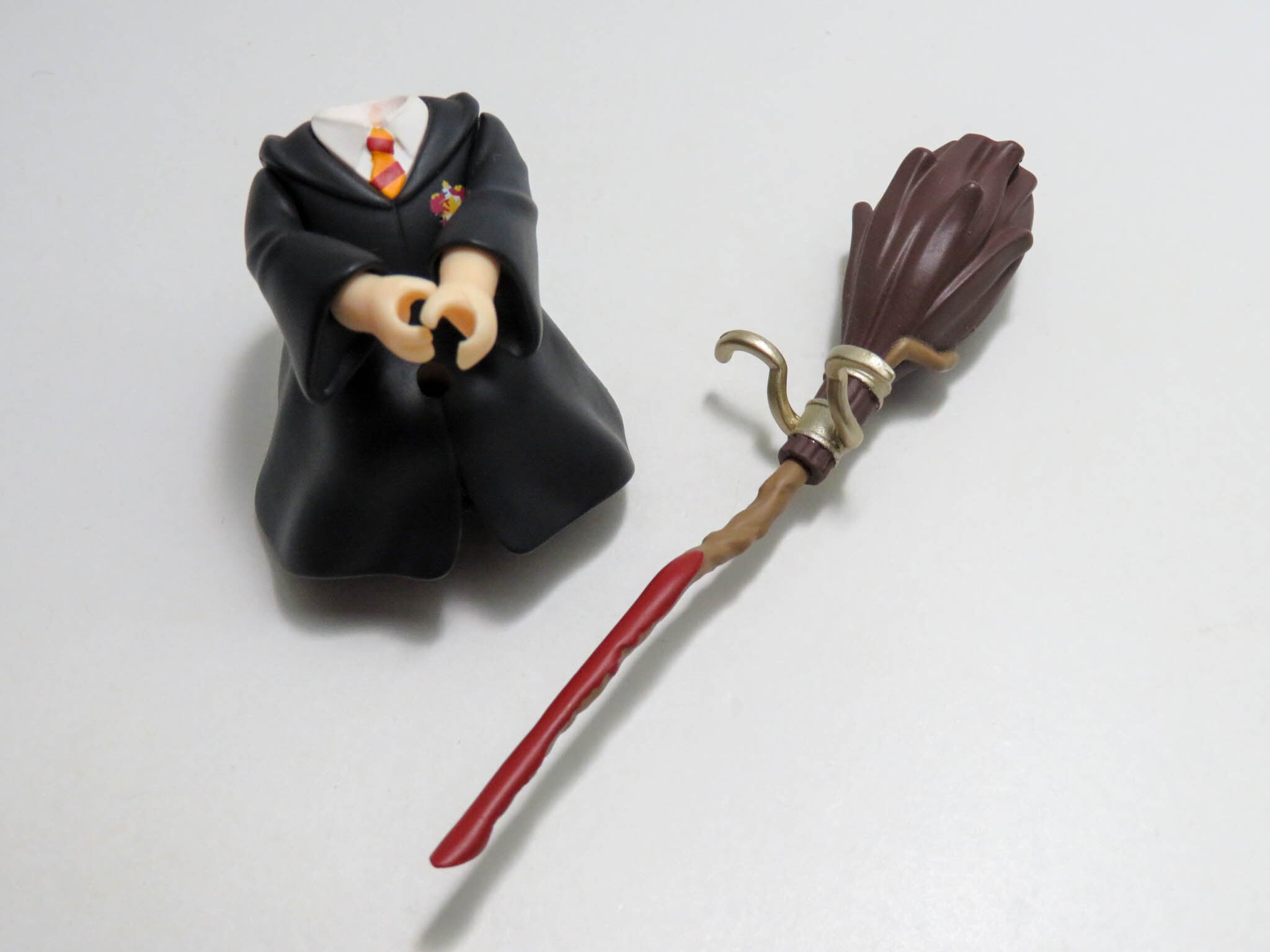 再入荷(A-ランク)【999】 ハリー・ポッター 体パーツ 制服(ほうき) ねんどろいど