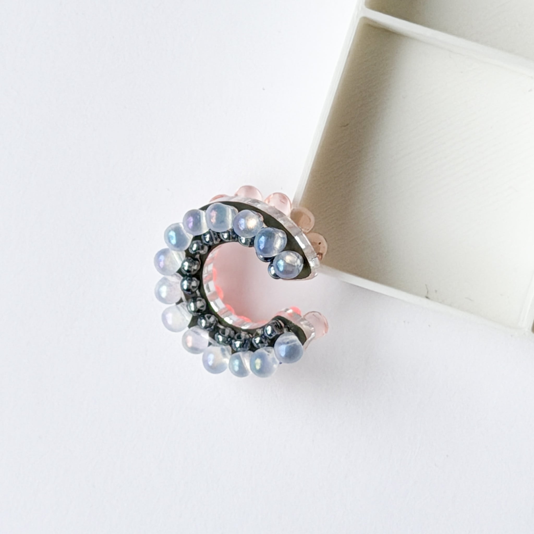 puzzle ring ear cuff 'bicolor' [01]