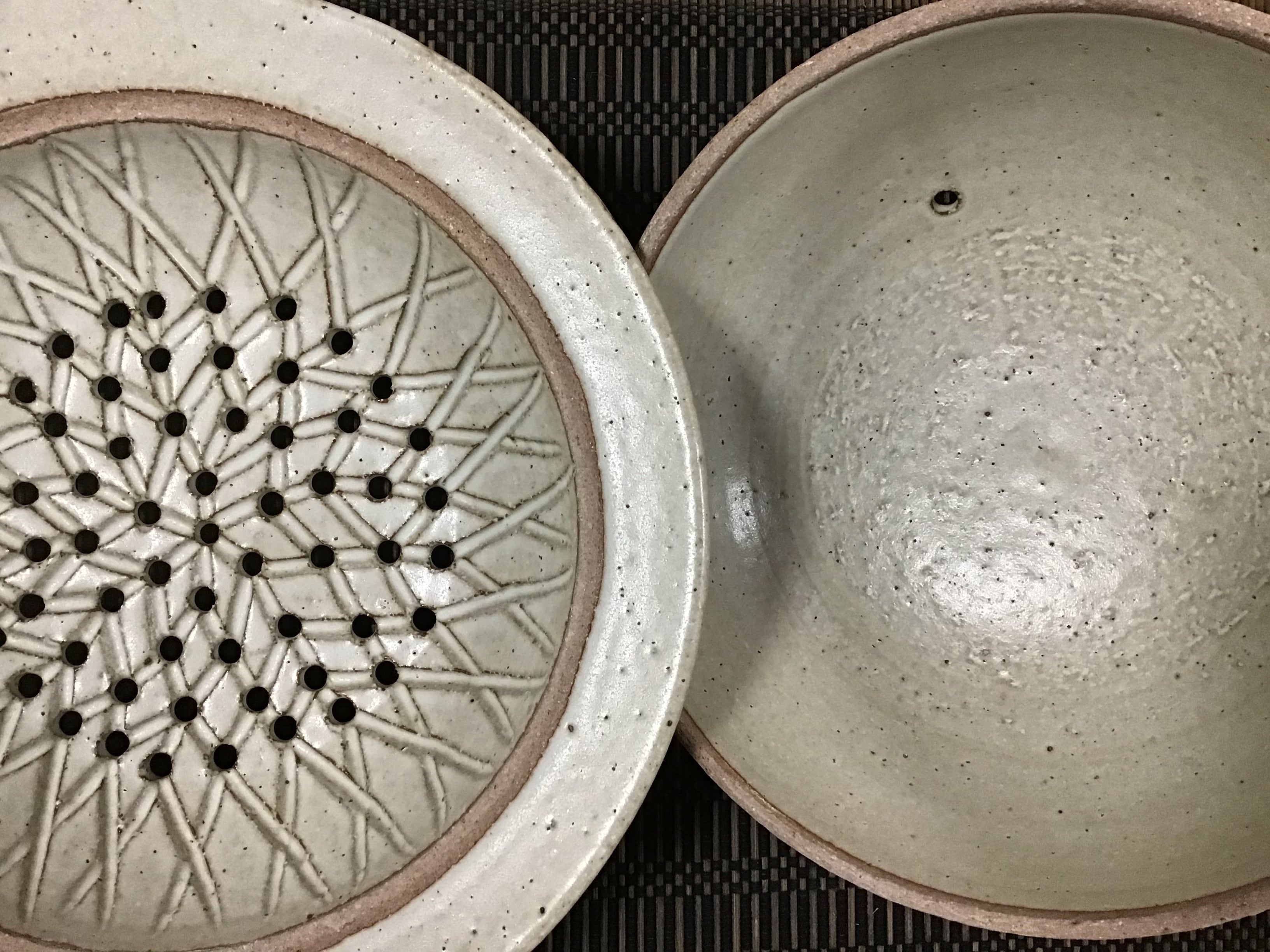 ラジウム釉蒸し器（敷皿付き） | 矢筈窯 yahazugama