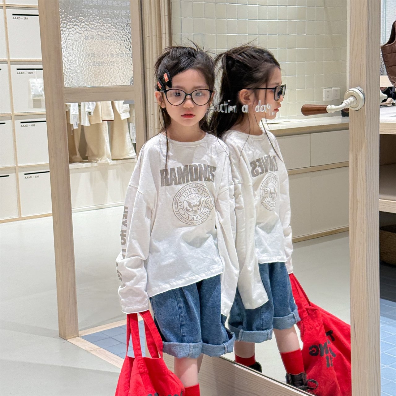 [bdiary] Ramones Tee Shirt / [비다이어리] 라몬즈티셔츠