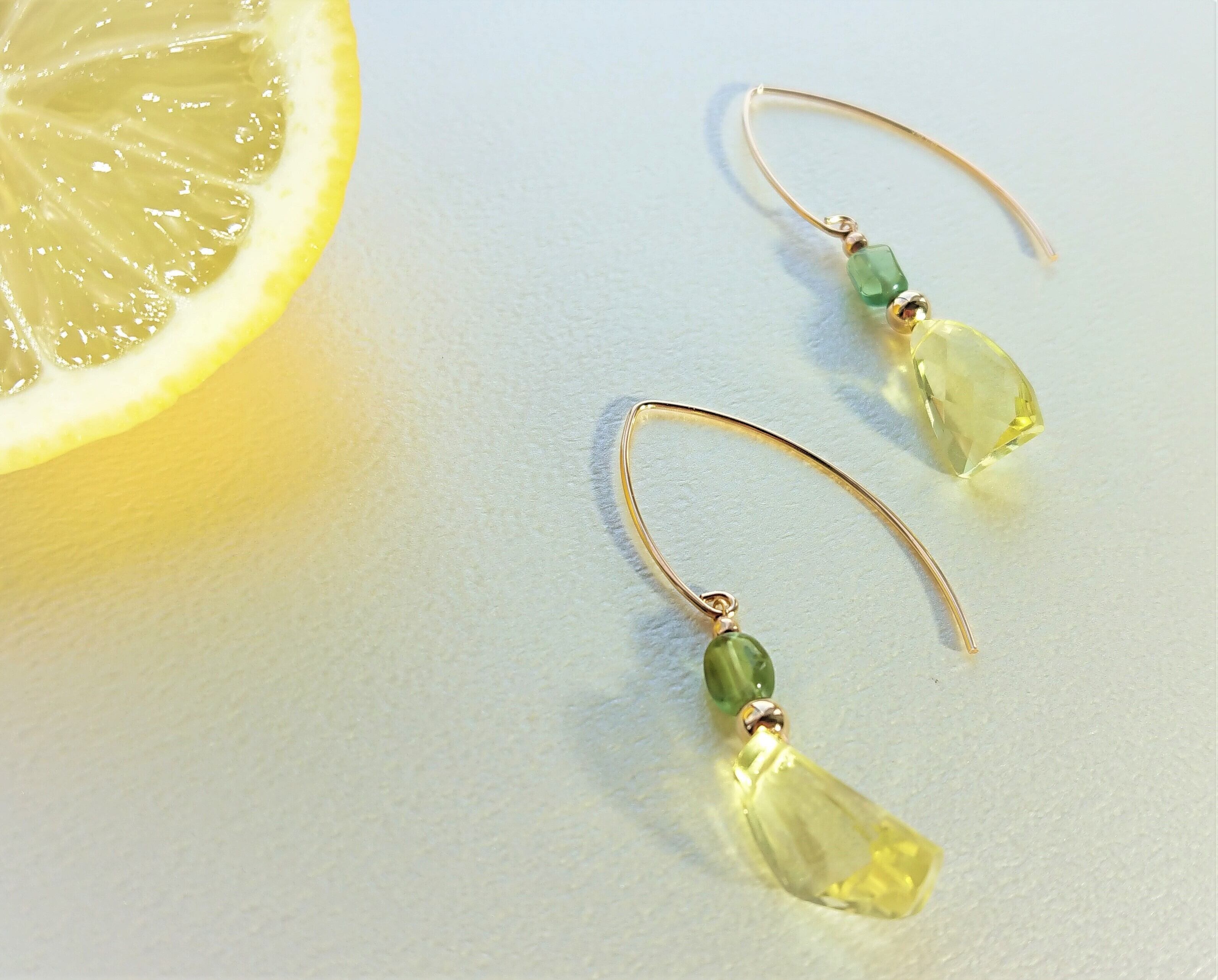 ランダムレモンクォーツ&グリーンアパタイト ピアス (14Kgf)