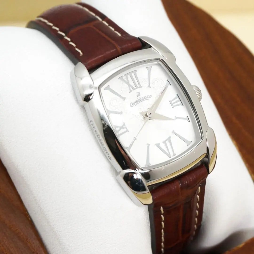 稼働 Orobianco 腕時計 レッタンゴリーナ 新品電池 レザー 3033 稼働 Orobianco 腕時計 レッタンゴリーナ 新品電池 レザー 3033 | Like