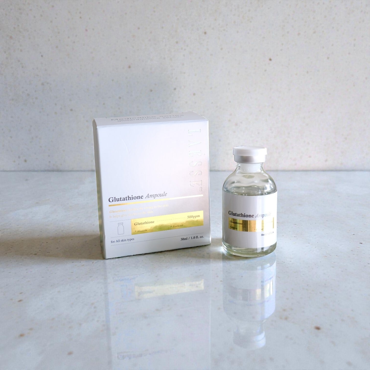 LAESSE medicalike GlutaRadiance Serum(メディカライク グルタレディ