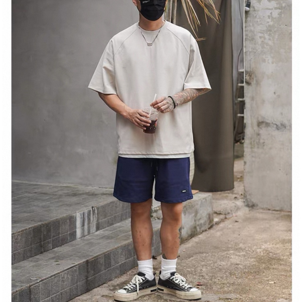 Minimal logo raglan cut tee 1447 - 14