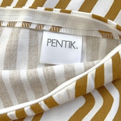 【PENTIK】 Vilja Cushion Cover(ヴィリヤ クッション カバー) ブラウン 45×45cm