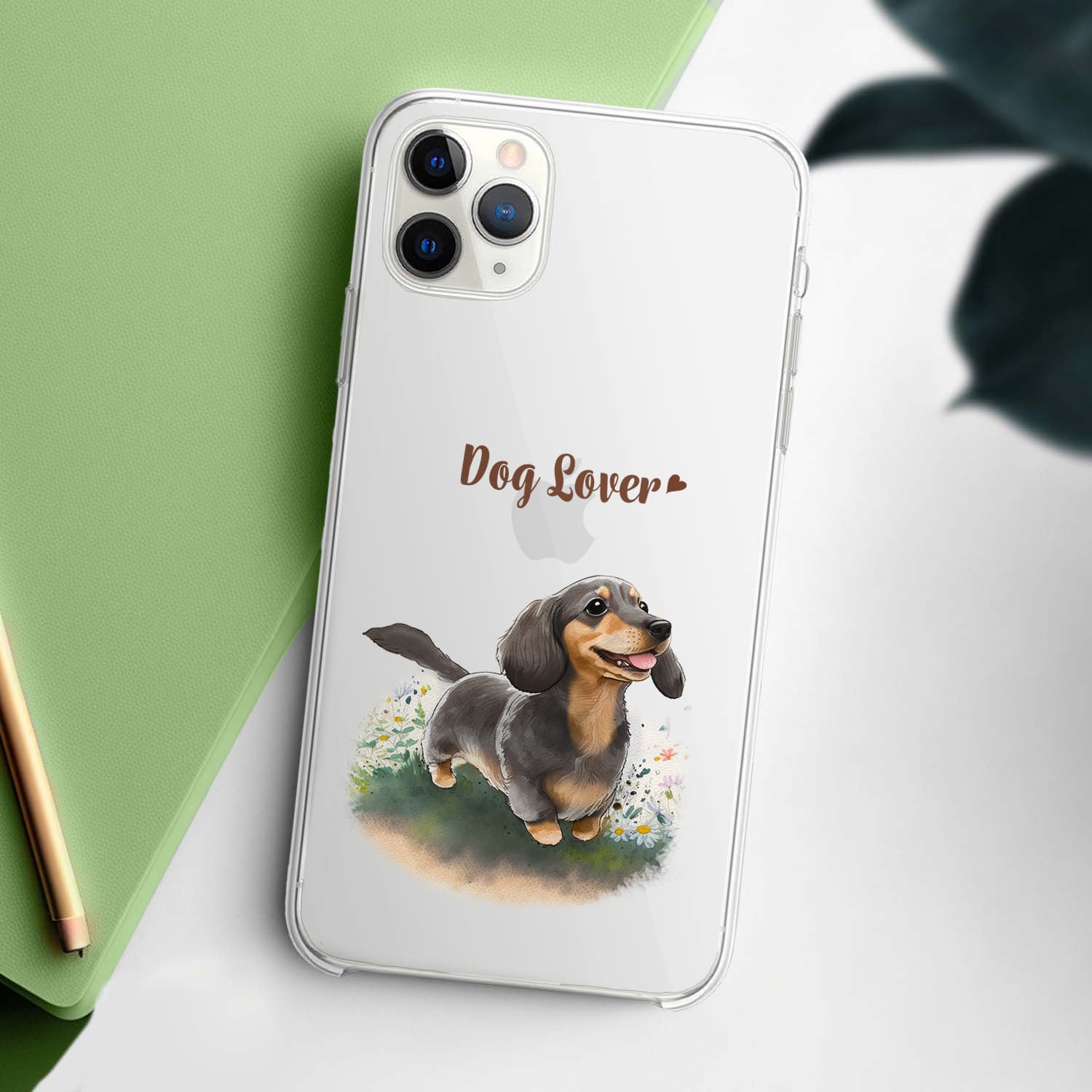 自然に囲まれた ダックスフンド 】 スマホケース クリアソフトケース