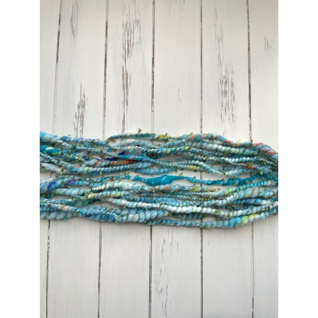 アートヤーン  手紡ぎ糸【22-0103】