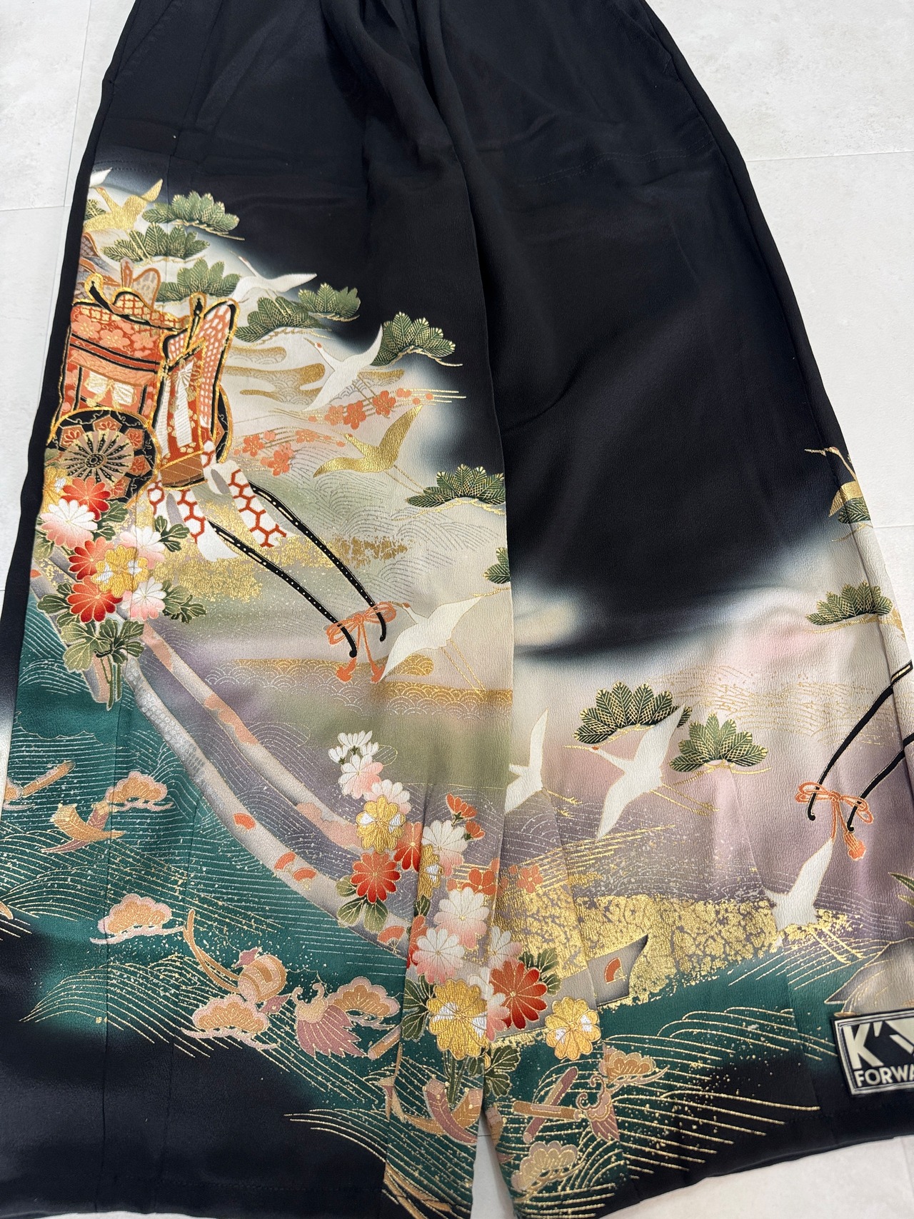 Black pants 640