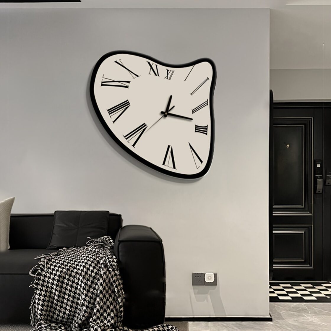 壁掛け 時計 ユニーク おとぎ話 ぐにゃぐにゃ 静音 アナログ おしゃれ  