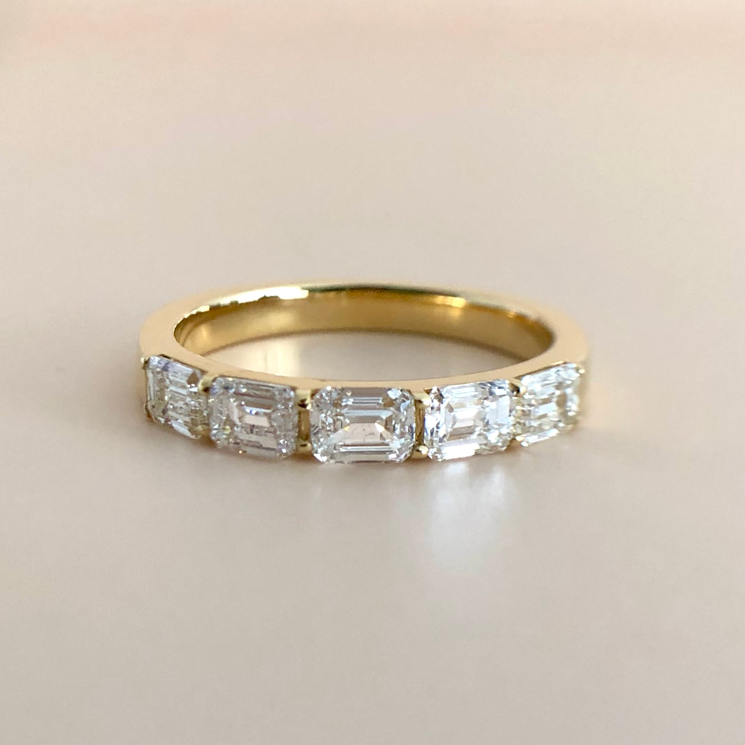 エメラルドカット ダイヤモンド ハーフエタニティリング 1.00ct K18イエローゴールド チェカ 鑑定書付 | cheka Diamond &  Jewelry powered by BASE