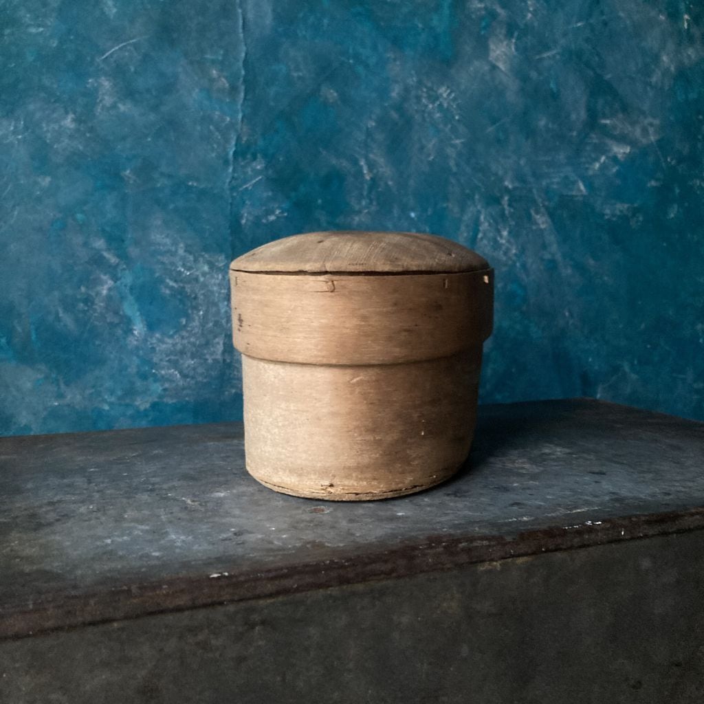 印付きスウェーデン19世紀のスヴェープアスク | Myshica Antik